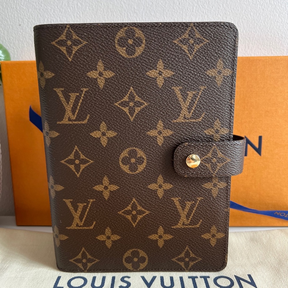 Louis Vuitton Agenda MM Monogram